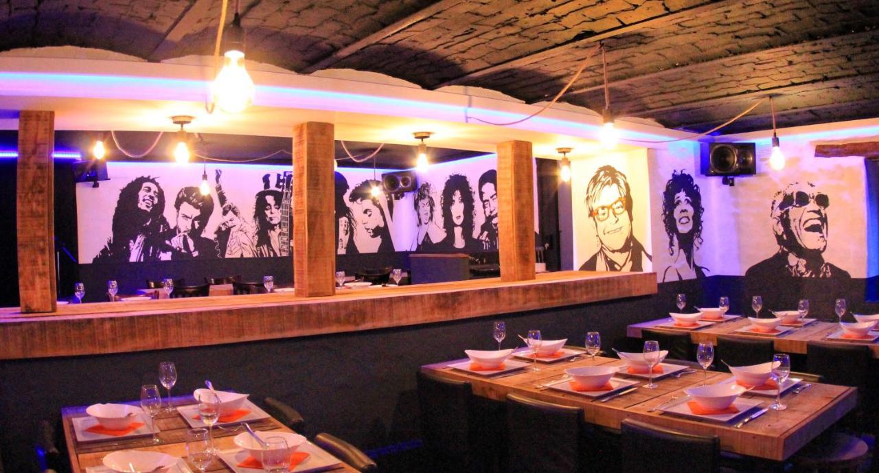 B&B Music City Wibrin Zewnętrze zdjęcie